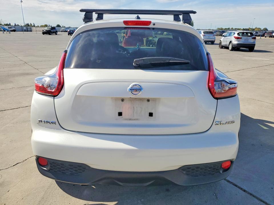 65961606 :رقم المزاد ، JN8AF5MV7FT555500 vin ، 2015 Nissan Juke مزاد بيع