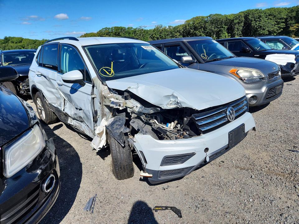 Aukcja sprzedaży 2018 Volkswagen Tiguan, vin: 3VV2B7AX3JM143094, numer aukcji: 68263396
