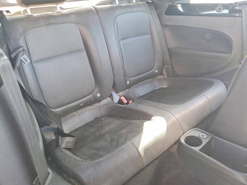 Продажа на аукционе авто 2013 Volkswagen Beetle, vin: 3VW5P7AT0DM825264, номер лота: 68107196