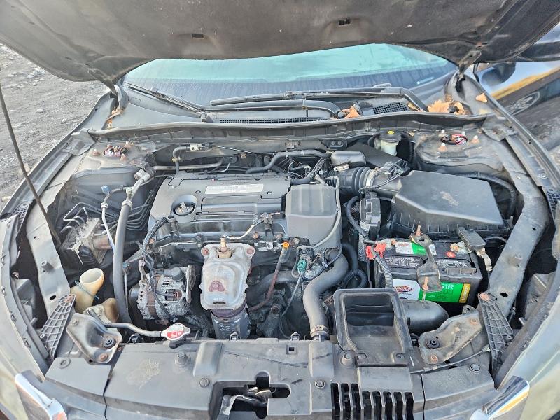 2015 Honda Accord მანქანა იყიდება აუქციონზე, vin: 1HGCR2F33FA197220, აუქციონის ნომერი: 70951746