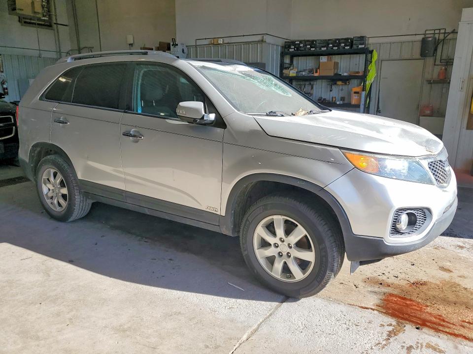Продаж на аукціоні авто 2011 Kia Sorento, vin: 5XYKTCA18BG099267, номер лоту: 67287996