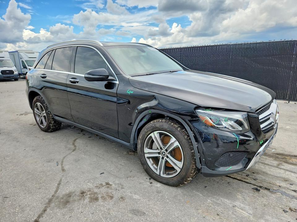67966466 :رقم المزاد ، WDC0G4KB4KF614691 vin ، 2019 Mercedes-benz Glc مزاد بيع