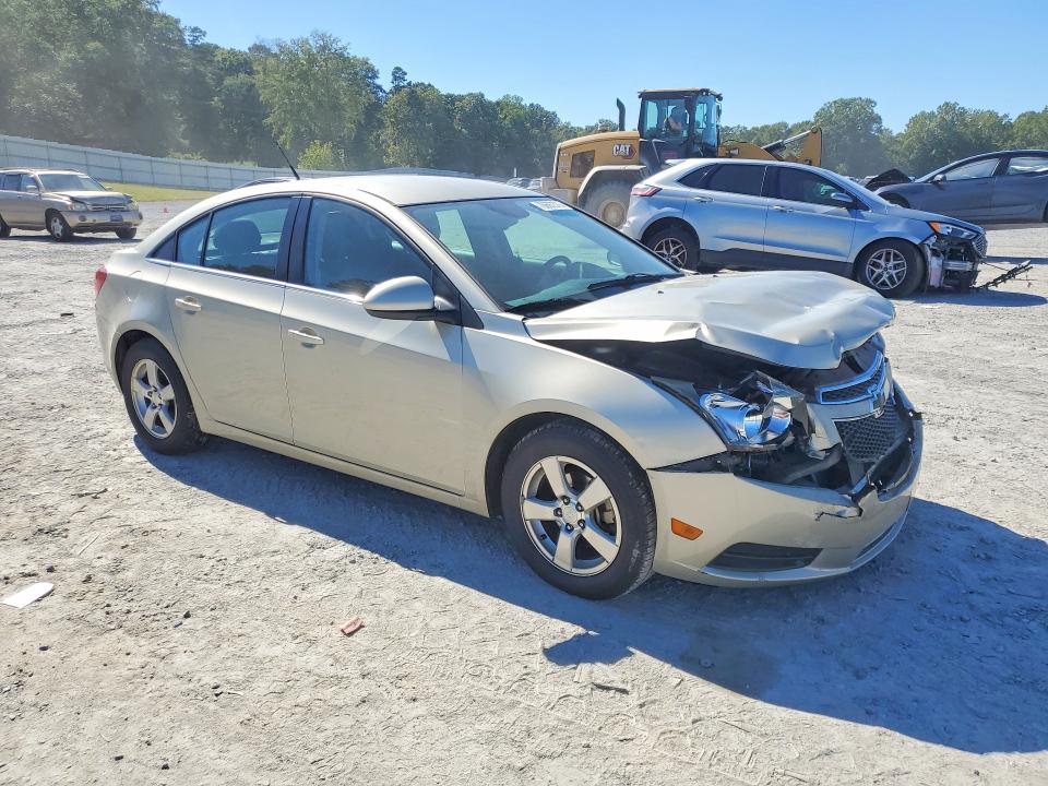 70697576 :رقم المزاد ، 1G1PC5SB0E7351015 vin ، 2014 Chevrolet Cruze مزاد بيع