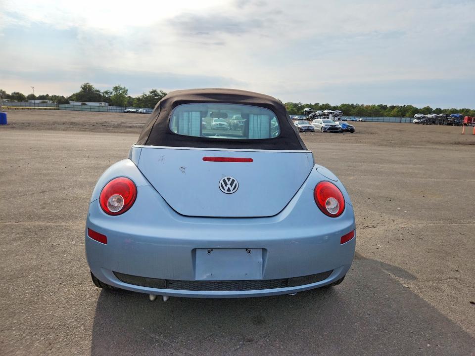 2010 Volkswagen New Beetle მანქანა იყიდება აუქციონზე, vin: 3VWRG3AL8AM002264, აუქციონის ნომერი: 69403346