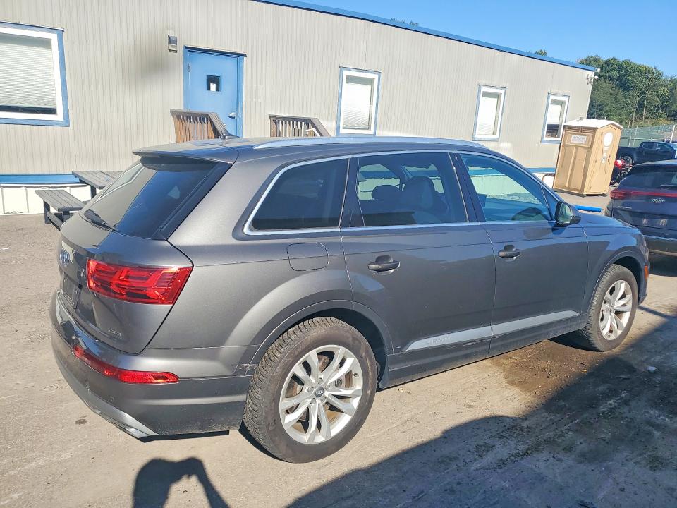 Aukcja sprzedaży 2018 Audi Q7, vin: WA1LHAF76JD042385, numer aukcji: 67607296