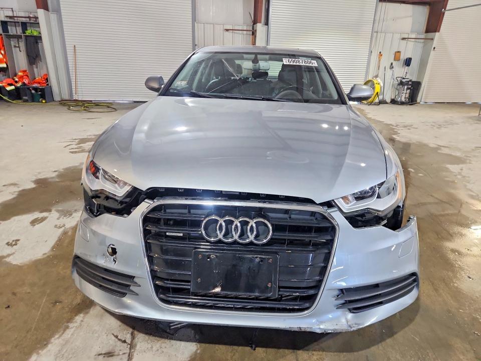 Продаж на аукціоні авто 2014 Audi A6, vin: WAUFFAFCXEN026855, номер лоту: 69087806