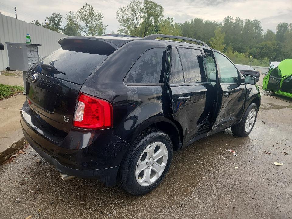 67751866 :رقم المزاد ، 2FMDK4JC3DBC26996 vin ، 2013 Ford Edge مزاد بيع