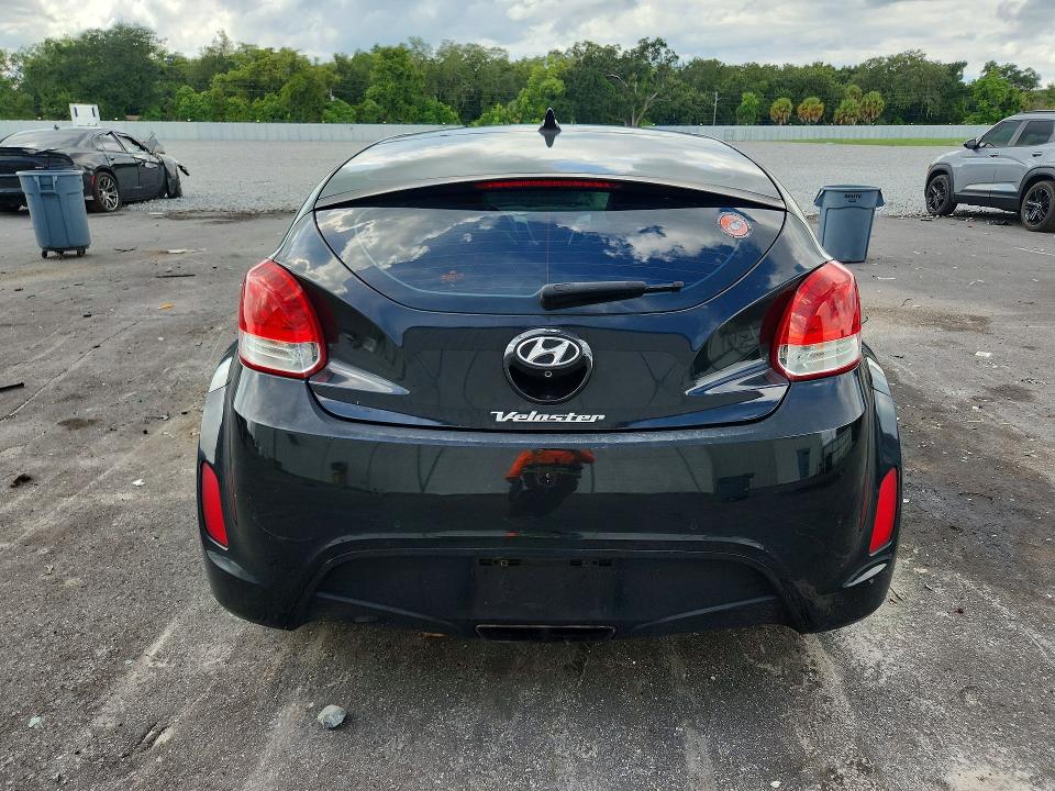 68464326 :رقم المزاد ، KMHTC6AD0CU065142 vin ، 2012 Hyundai Veloster مزاد بيع