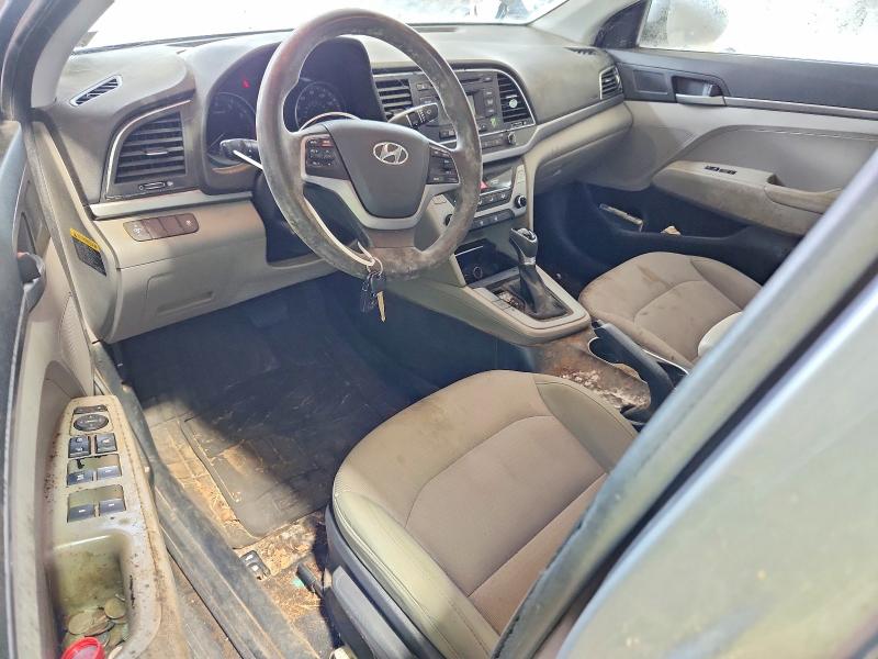 70251496 :رقم المزاد ، 5NPD74LFXHH100738 vin ، 2017 Hyundai Elantra مزاد بيع