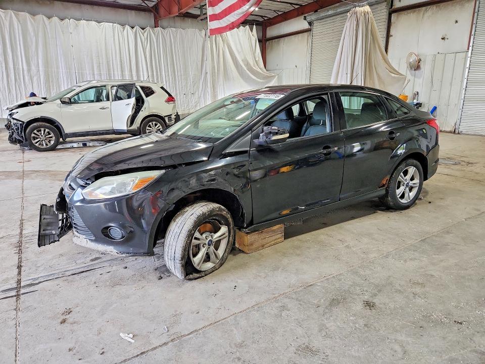 71022116 :رقم المزاد ، 1FADP3F25EL424552 vin ، 2014 Ford Focus مزاد بيع