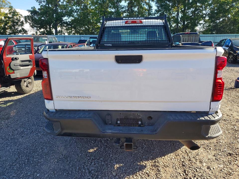 70293446 :رقم المزاد ، 1GC3YSE78LF268805 vin ، 2020 Chevrolet Silverado مزاد بيع