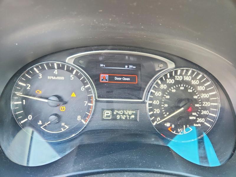 Продажа на аукционе авто 2015 Nissan Altima, vin: 1N4AL3AP0FN365773, номер лота: 69603666