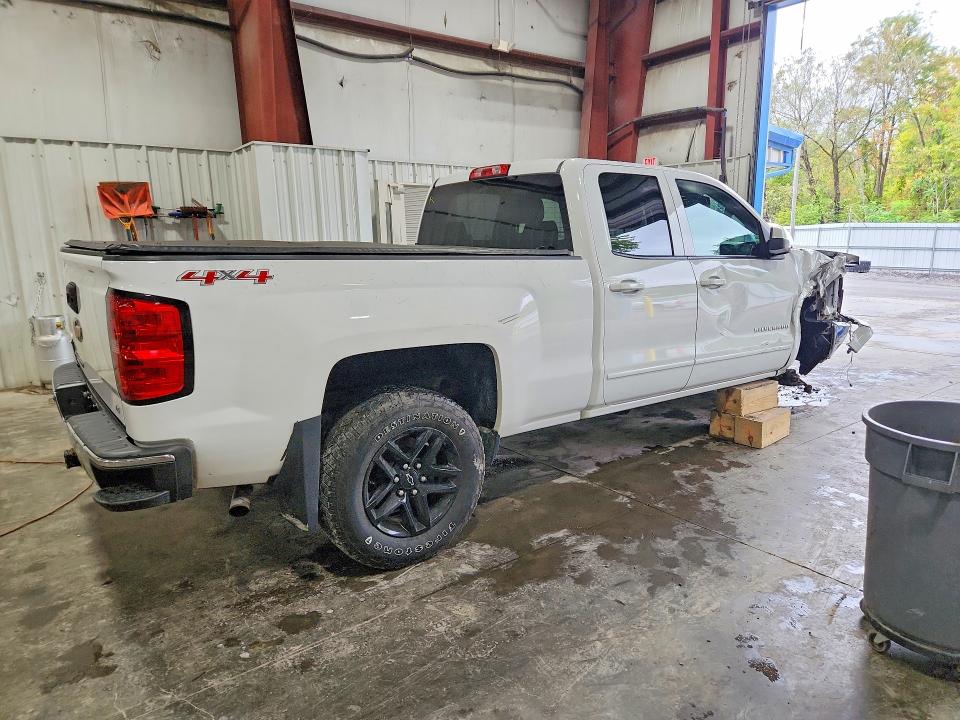 Продаж на аукціоні авто 2015 Chevrolet Silverado, vin: 1GCVKREC1FZ243358, номер лоту: 70893236