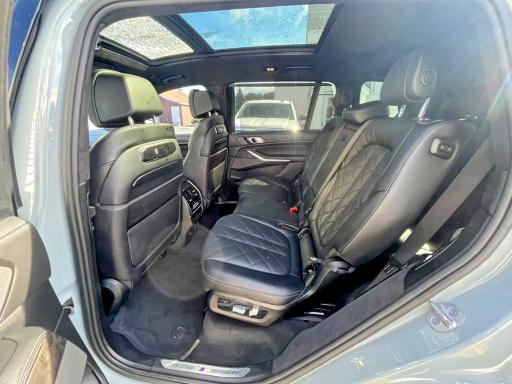 70070966 :رقم المزاد ، 5UX23EM05R9S83624 vin ، 2024 Bmw X7 مزاد بيع