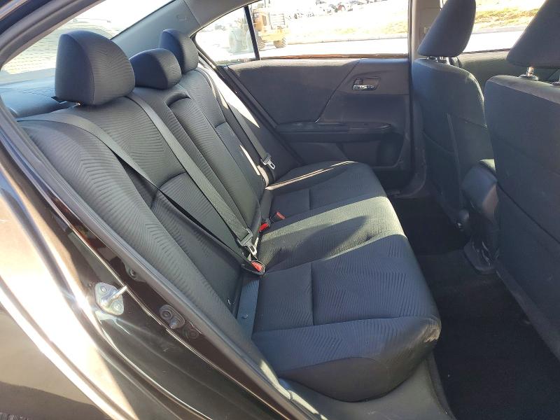 68917426 :رقم المزاد ، 1HGCR2F33GA010768 vin ، 2016 Honda Accord مزاد بيع