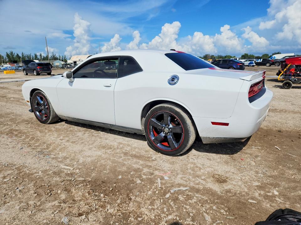 68317866 :رقم المزاد ، 2C3CDYAG9CH268920 vin ، 2012 Dodge Challenger مزاد بيع