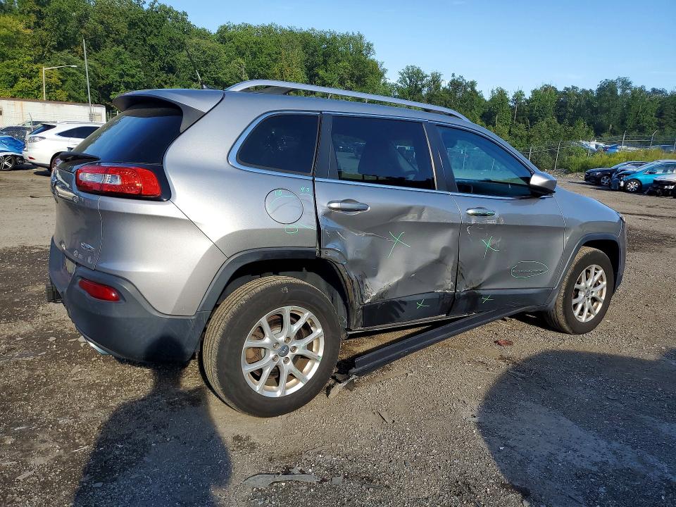 2015 Jeep Cherokee მანქანა იყიდება აუქციონზე, vin: 1C4PJMCS1FW726049, აუქციონის ნომერი: 67176136
