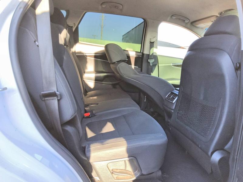 65374956 :رقم المزاد ، 5XYPG4A32HG296784 vin ، 2017 Kia Sorento مزاد بيع