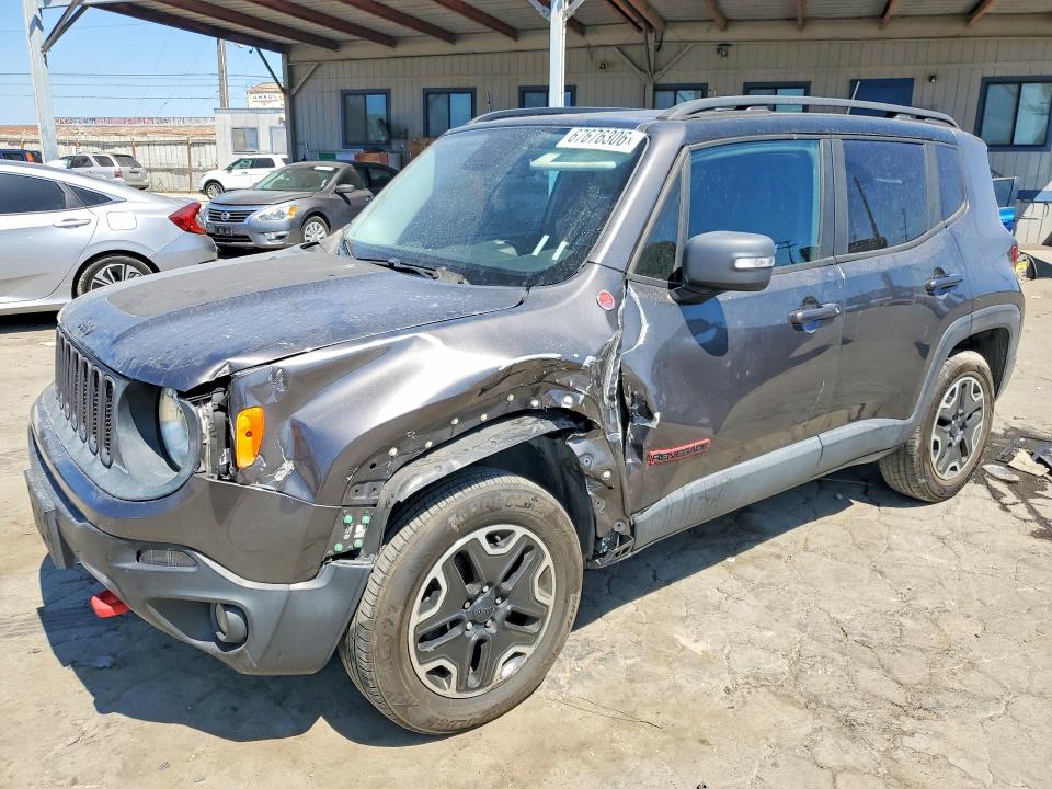 67676306 :رقم المزاد ، ZACCJBCB1HPG12295 vin ، 2017 Jeep Renegade مزاد بيع
