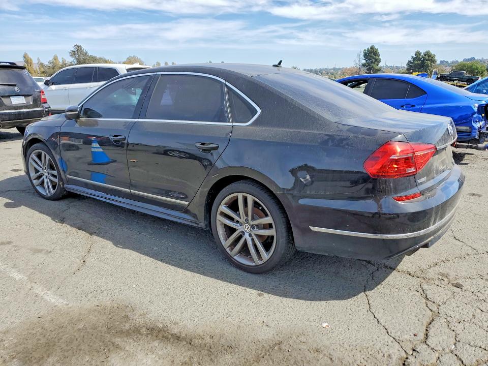 2016 Volkswagen Passat მანქანა იყიდება აუქციონზე, vin: 1VWAT7A30GC044292, აუქციონის ნომერი: 70563866