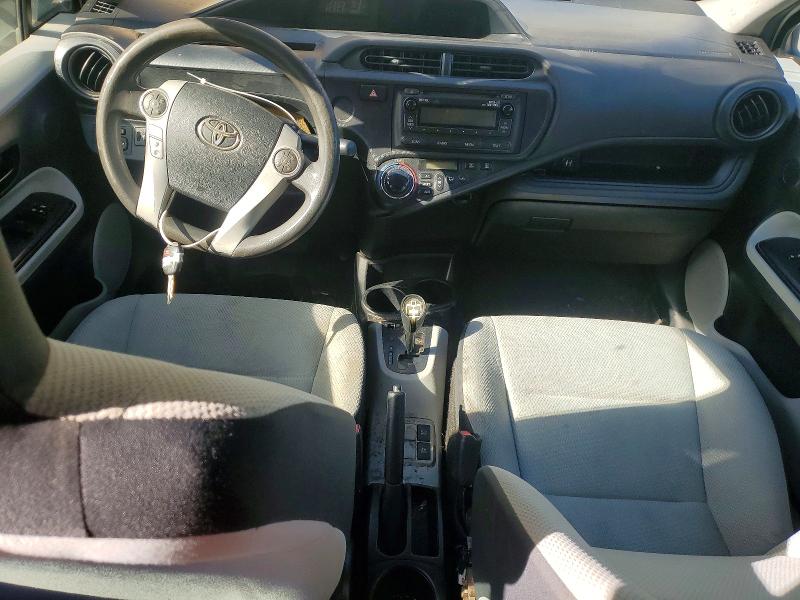 2013 Toyota Prius C მანქანა იყიდება აუქციონზე, vin: JTDKDTB31D1540382, აუქციონის ნომერი: 70553306