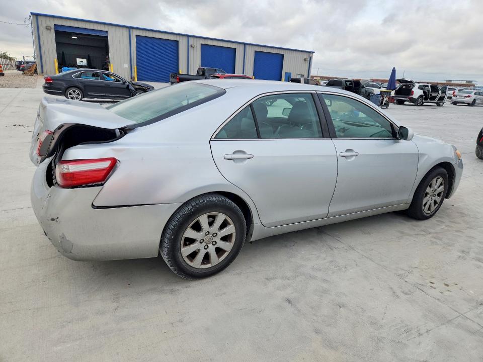 70261376 :رقم المزاد ، JTNBE46K773067788 vin ، 2007 Toyota Camry مزاد بيع