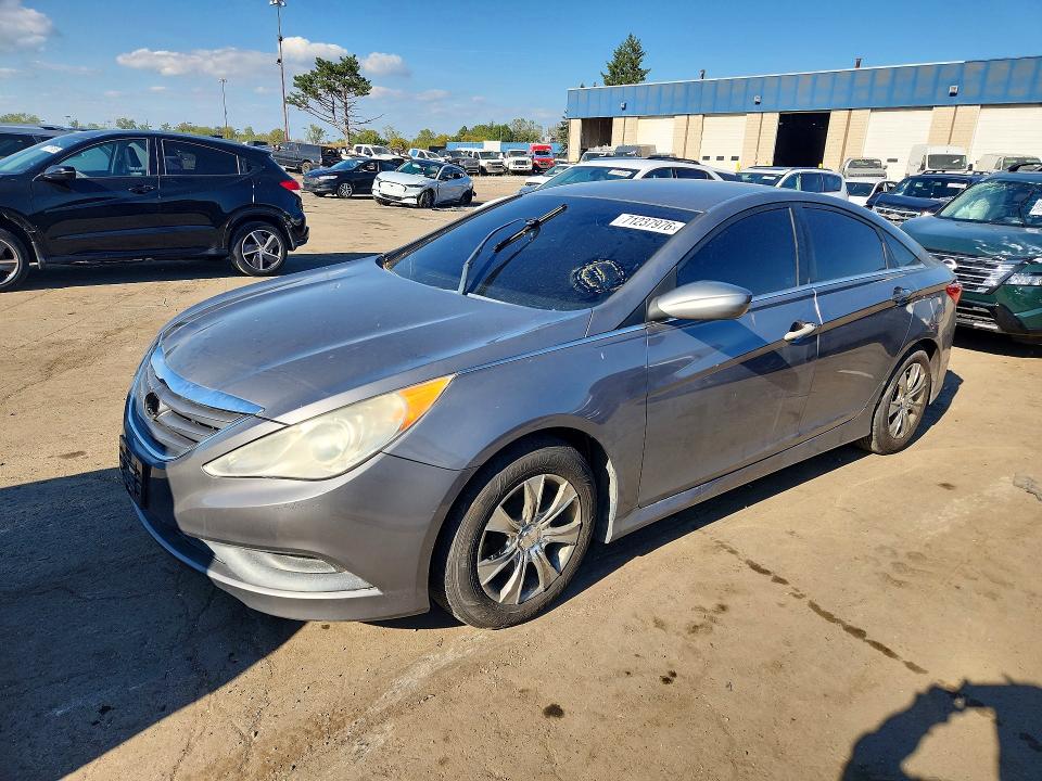 2014 Hyundai Sonata მანქანა იყიდება აუქციონზე, vin: 5NPEB4AC7EH919181, აუქციონის ნომერი: 71237976