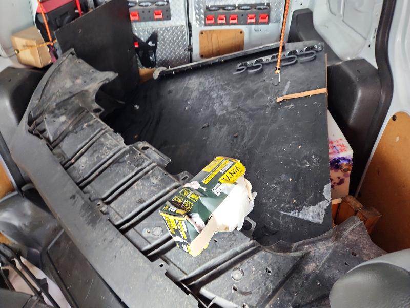 69876696 :رقم المزاد ، NM0LS7E75J1375834 vin ، 2018 Ford Transit Connect مزاد بيع