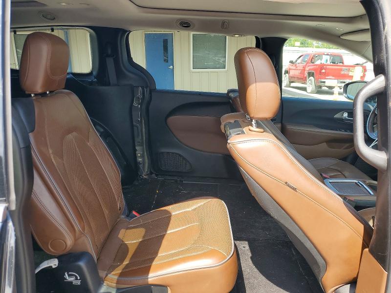Продаж на аукціоні авто 2018 Chrysler Pacifica, vin: 2C4RC1GG3JR155236, номер лоту: 67692066