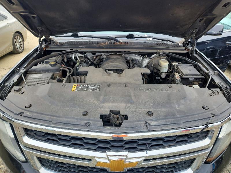 Продаж на аукціоні авто 2017 Chevrolet Suburban, vin: 1GNSKHKC1HR229827, номер лоту: 70441856