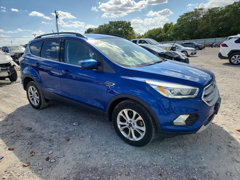 Продажа на аукционе авто 2018 Ford Escape, vin: 1FMCU0HD2JUB24270, номер лота: 69217626