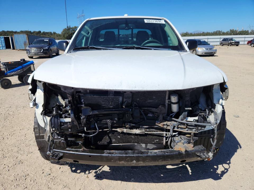 68223696 :رقم المزاد ، 1N6AD0ER3HN768132 vin ، 2017 Nissan Frontier مزاد بيع