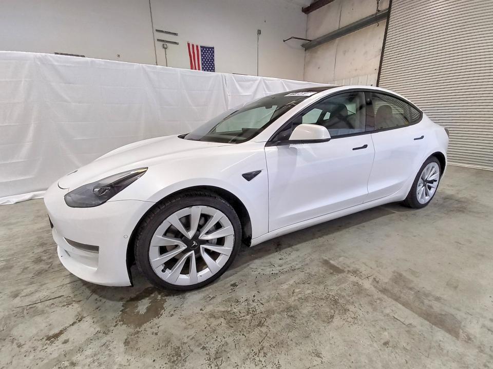 Auction sale of the 2022 Tesla Model 3, vin: 5YJ3E1EA7NF188076, lot number: 71104916