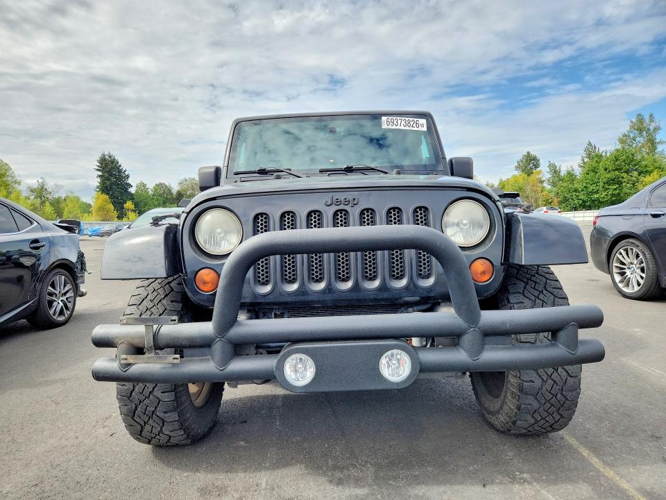 69373826 :رقم المزاد ، 1C4BJWEG4DL602872 vin ، 2013 Jeep Wrangler Unlimited مزاد بيع