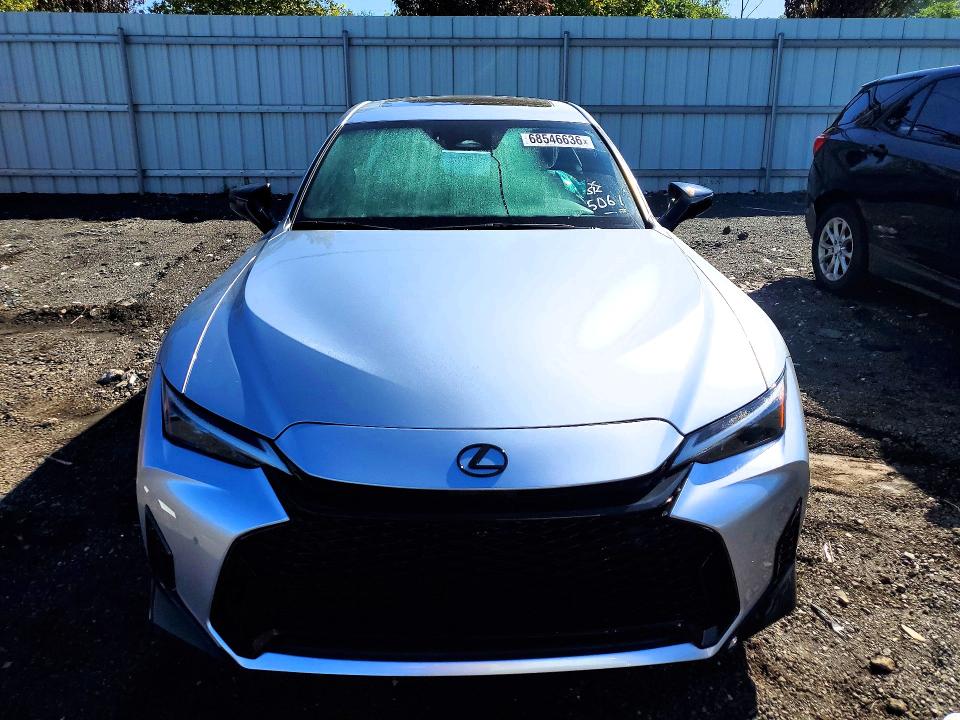 68546636 :رقم المزاد ، JTHBZ1E28T5050343 vin ، 2026 Lexus Is 350 مزاد بيع