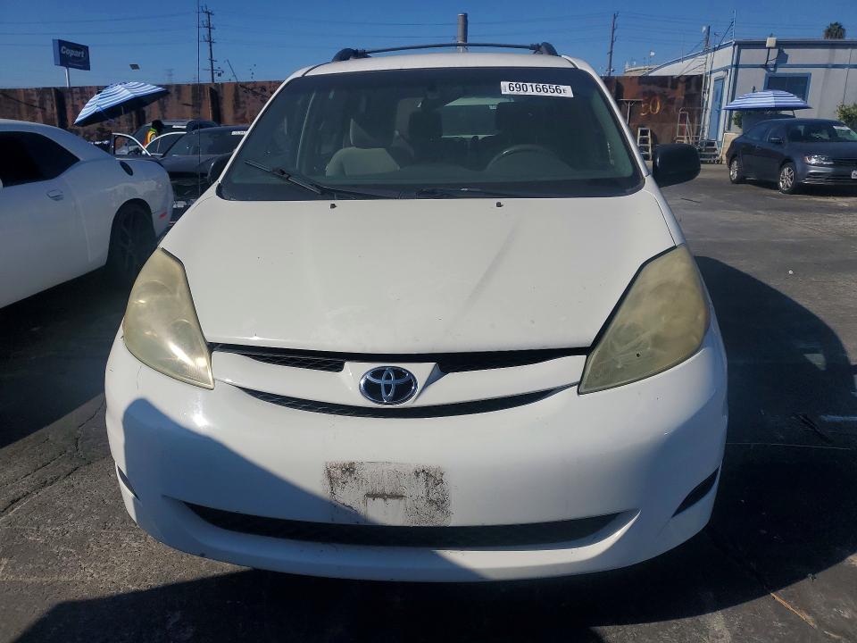 69016656 :رقم المزاد ، 5TDZA23C96S390754 vin ، 2006 Toyota Sienna مزاد بيع