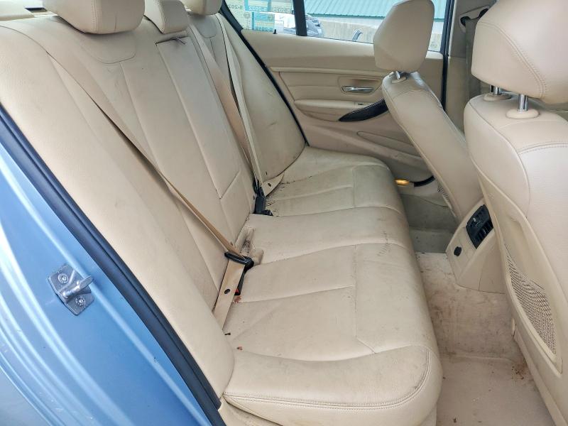2013 Bmw 320 მანქანა იყიდება აუქციონზე, vin: WBA3C3C51DF979640, აუქციონის ნომერი: 70789016
