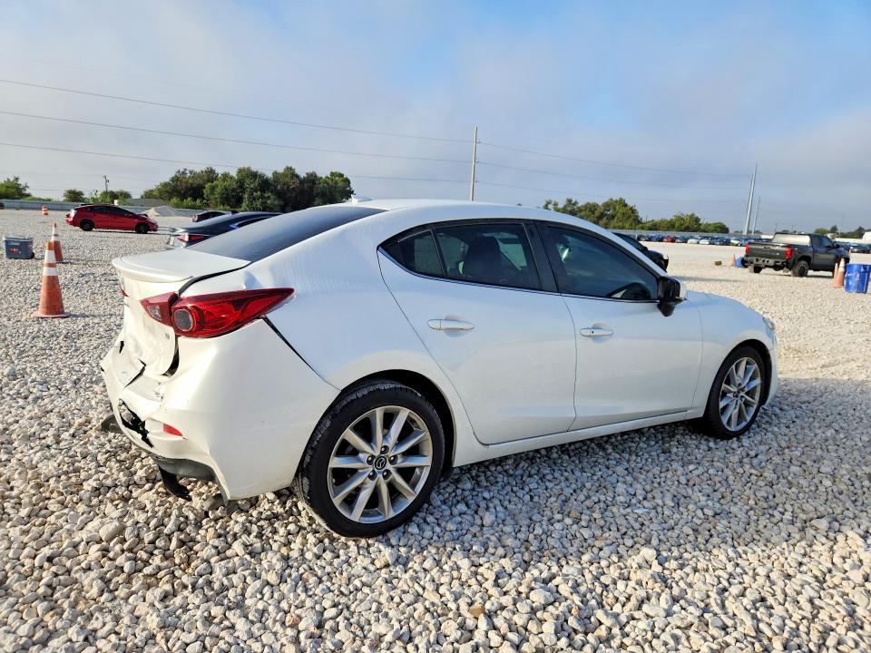 2017 Mazda 3 მანქანა იყიდება აუქციონზე, vin: JM1BN1W32H1119482        , აუქციონის ნომერი: 68812466