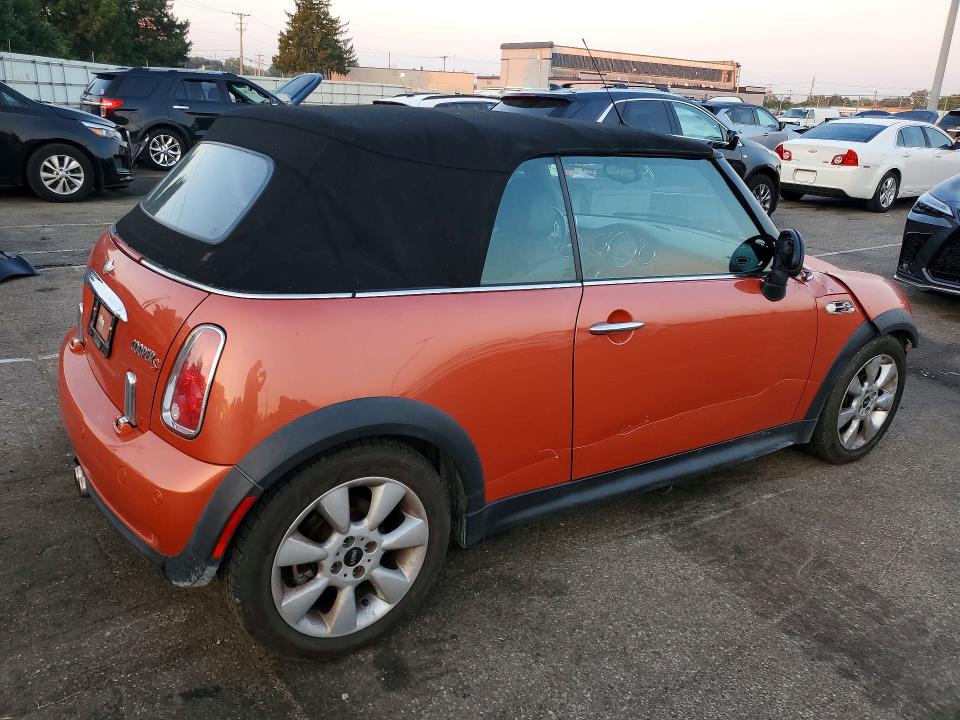 67643706 :رقم المزاد ، WMWRH33536TK59367 vin ، 2006 Mini Cooper مزاد بيع