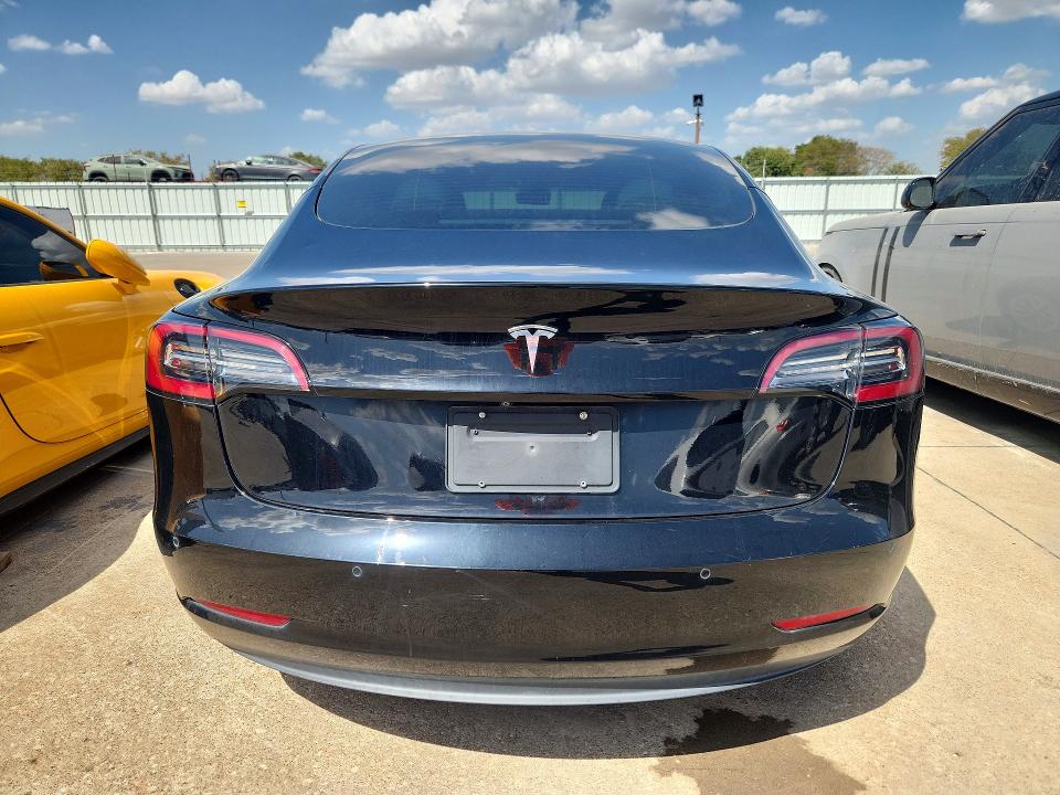 2021 Tesla Model 3 მანქანა იყიდება აუქციონზე, vin: 5YJ3E1EA7MF927624, აუქციონის ნომერი: 69358526