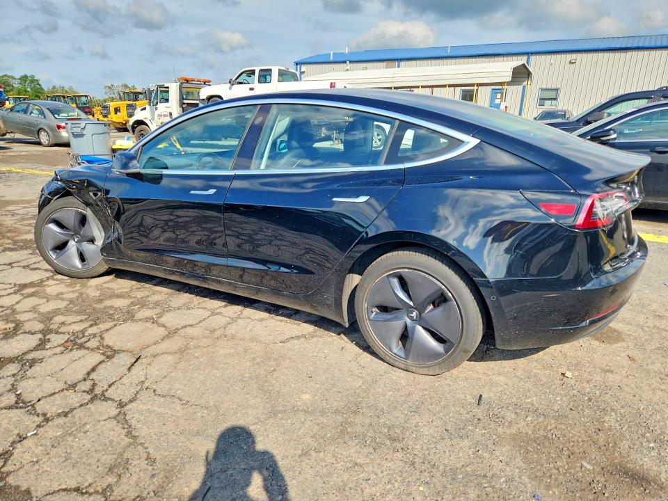 2018 Tesla Model 3 მანქანა იყიდება აუქციონზე, vin: 5YJ3E1EB3JF068262, აუქციონის ნომერი: 67913836