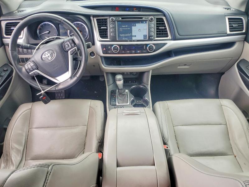 68099476 :رقم المزاد ، 5TDJZRFH5HS356528 vin ، 2017 Toyota Highlander مزاد بيع
