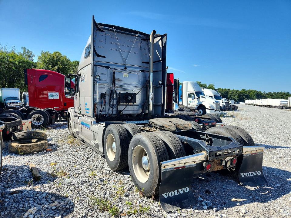 Aukcja sprzedaży 2017 Volvo Vnl, vin: 4V4NC9EH3HN983310, numer aukcji: 68917096