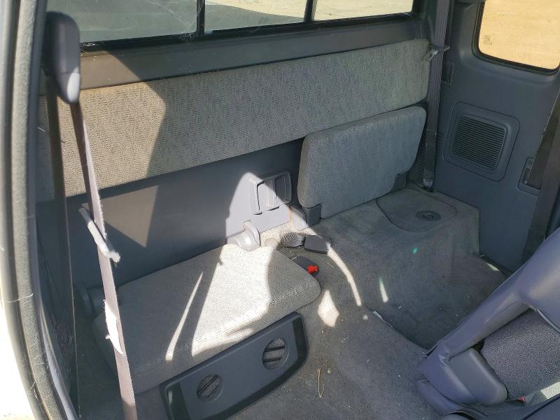70333986 :رقم المزاد ، 4TAVL52N3WZ000982 vin ، 1998 Toyota Tacoma مزاد بيع