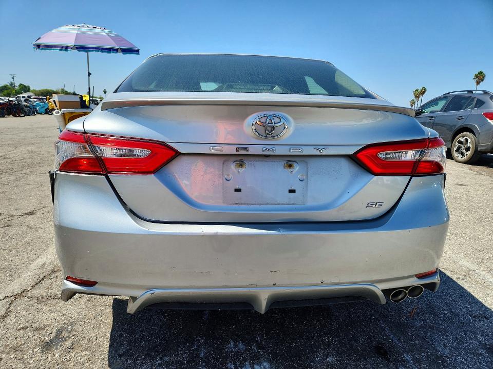 Aukcja sprzedaży 2018 Toyota Camry, vin: JTNB11HK4J3040093, numer aukcji: 68837736