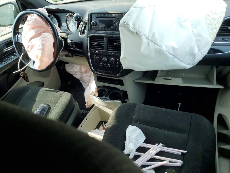 68388406 :رقم المزاد ، 2C4RDGBG9FR684401 vin ، 2015 Dodge Grand Caravan مزاد بيع