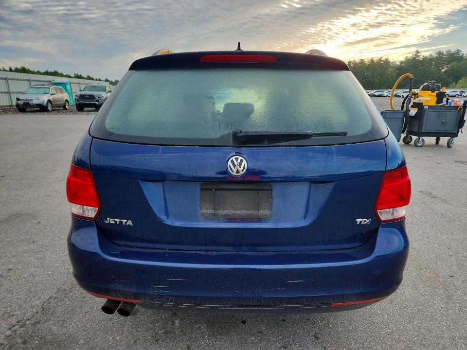 69544626 :رقم المزاد ، 3VWPL7AJ8EM609604 vin ، 2014 Volkswagen Jetta مزاد بيع