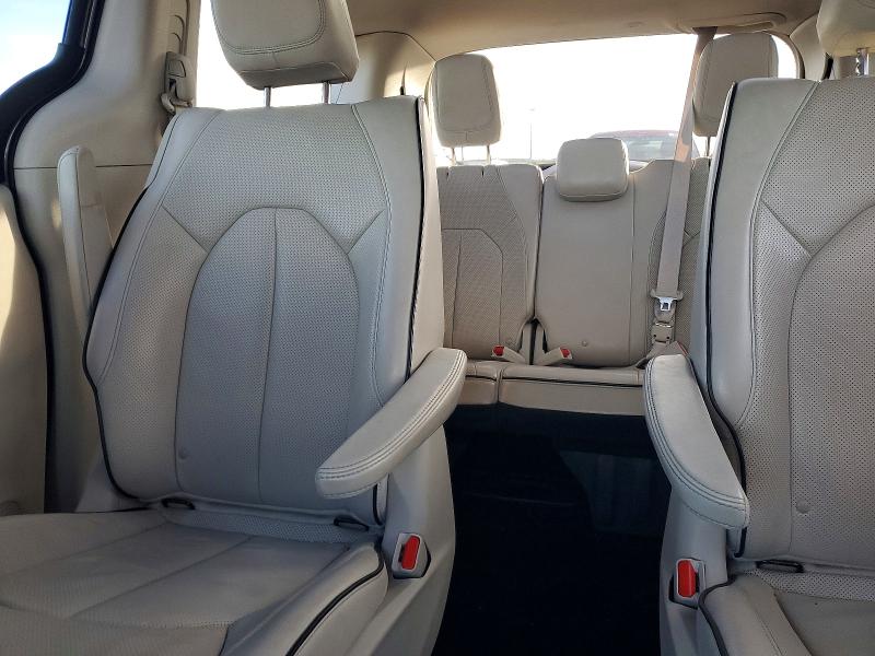 Продажа на аукционе авто 2018 Chrysler Pacifica, vin: 2C4RC1N70JR230526, номер лота: 69965976