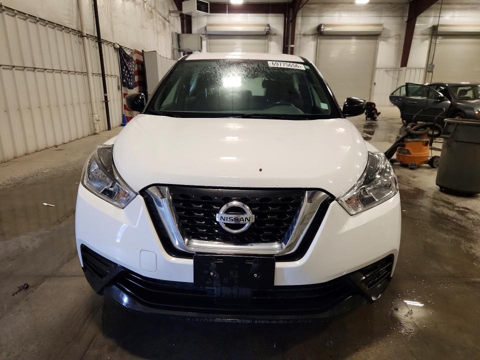 69775656 :رقم المزاد ، 3N1CP5BV5LL514158 vin ، 2020 Nissan Kicks مزاد بيع