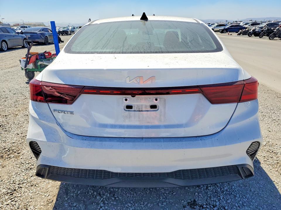 2024 Kia Forte მანქანა იყიდება აუქციონზე, vin: 3KPF24AD9RE802726, აუქციონის ნომერი: 66978776